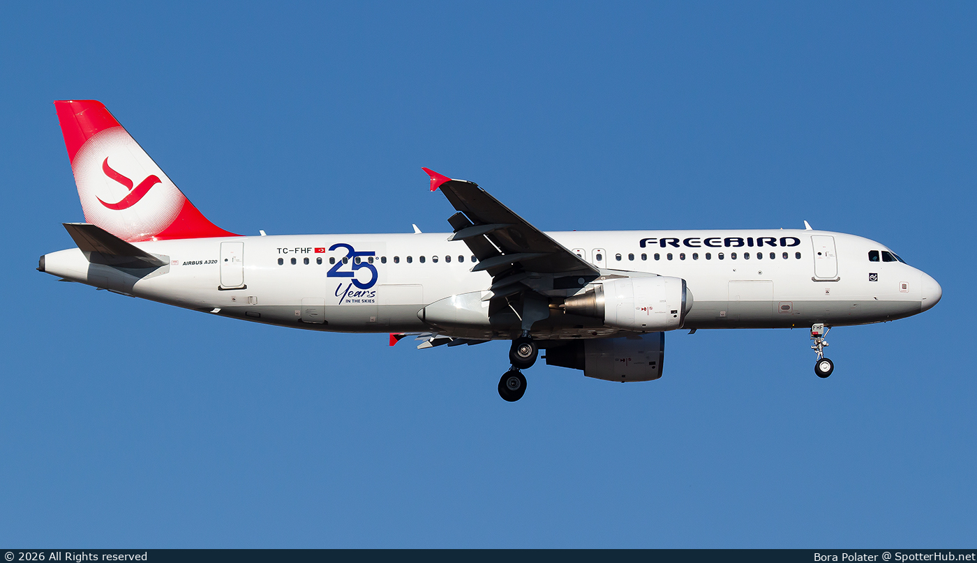 Photo of TC-FHF - Airbus A320-214 operated by Freebird Airlines