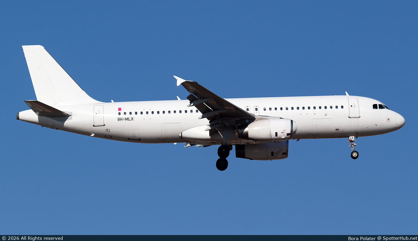 Photo of 9H-MLX - Airbus A320-232 operated by Avion Express Malta