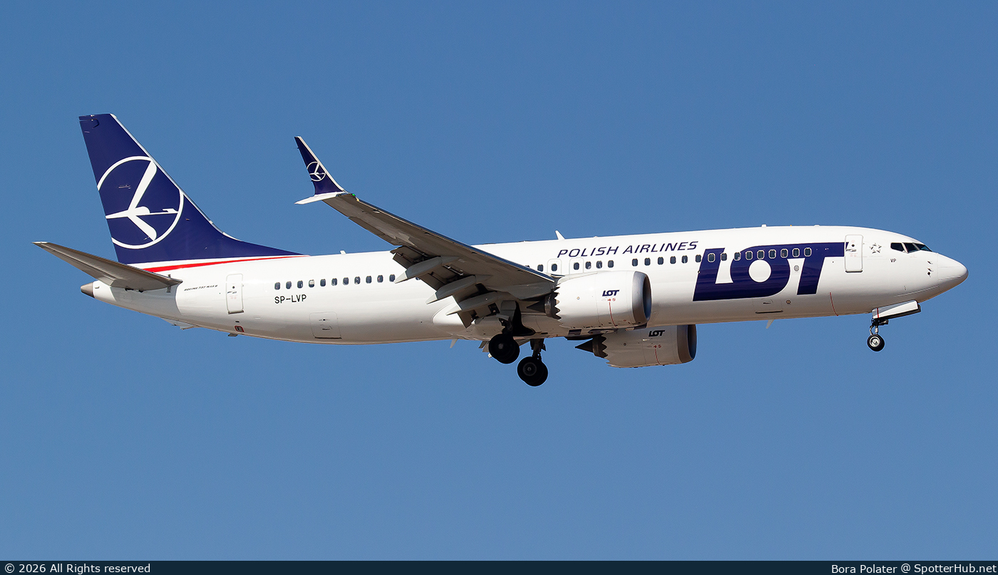 Photo of SP-LVP - Boeing 737 MAX 8 operated by LOT Polish Airlines