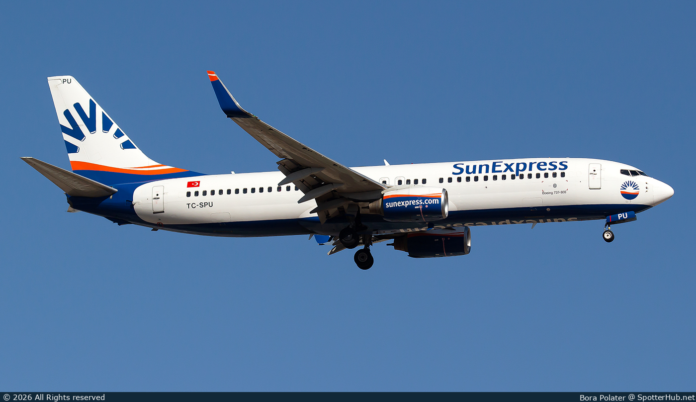 Photo of TC-SPU - Boeing 737-8U3 operated by SunExpress