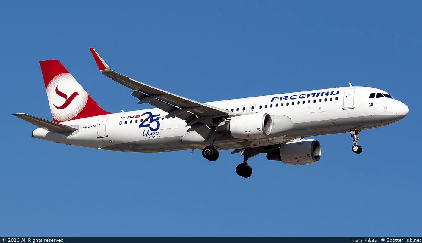 Photo of TC-FHN - Airbus A320-214 operated by Freebird Airlines
