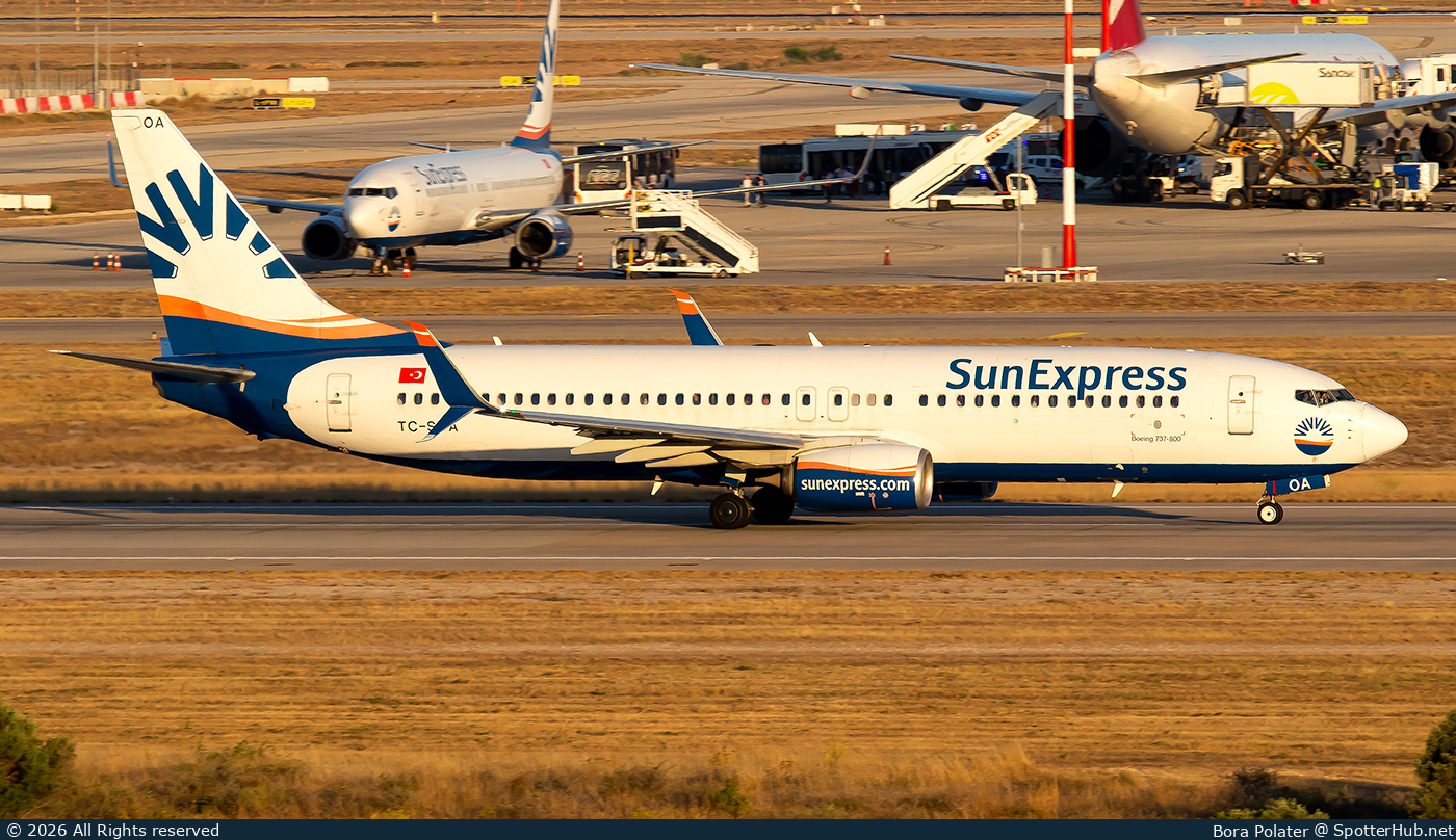 Photo of TC-SOA - Boeing 737-8HC operated by SunExpress