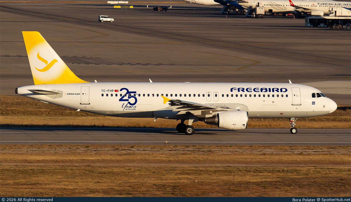 Photo of TC-FHP - Airbus A320-214 operated by Freebird Airlines