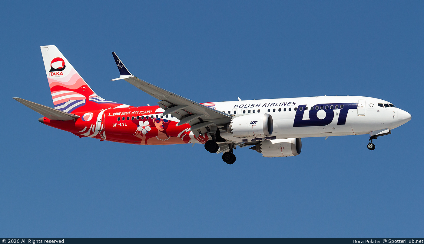 Photo of SP-LVL - Boeing 737 MAX 8 operated by LOT Polish Airlines