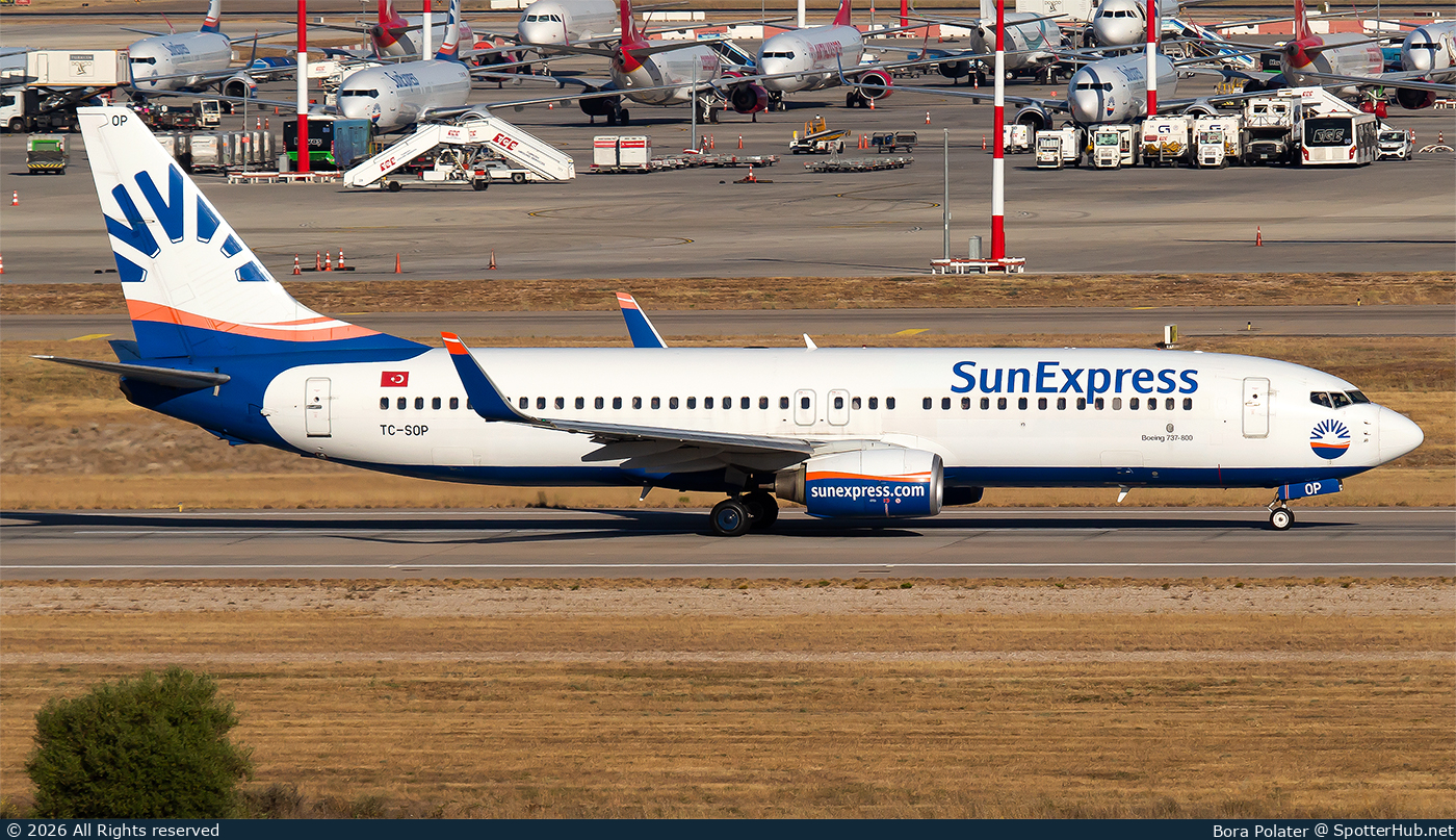Photo of TC-SOP - Boeing 737-8AS operated by SunExpress