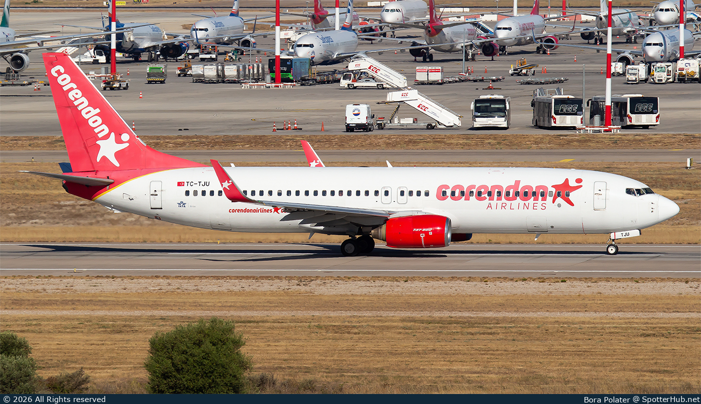 Photo of TC-TJU - Boeing 737-8HX operated by Corendon Airlines