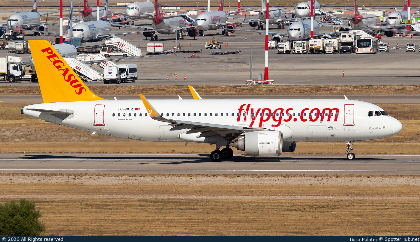 Photo of TC-NCR - Airbus A320-251N operated by Pegasus Airlines