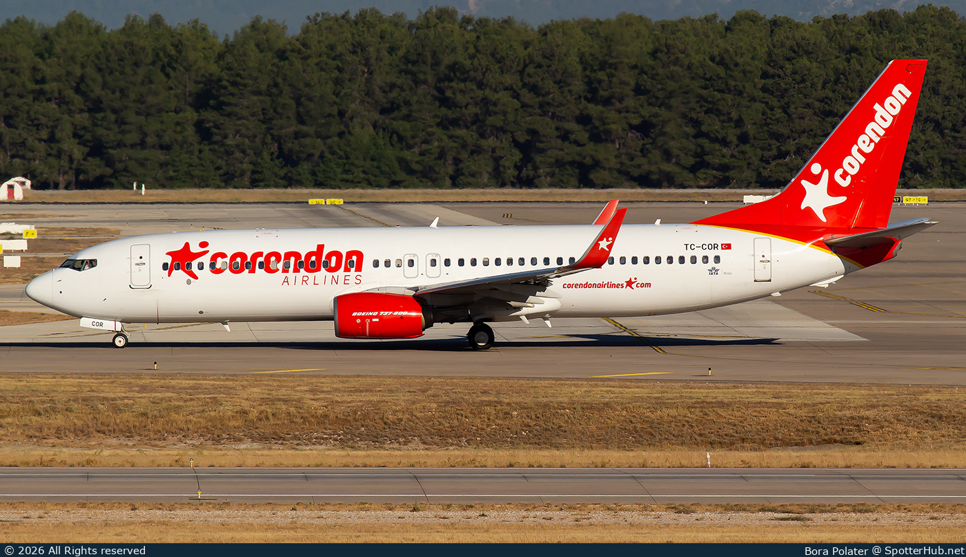 Photo of TC-COR - Boeing 737-8SH operated by Corendon Airlines