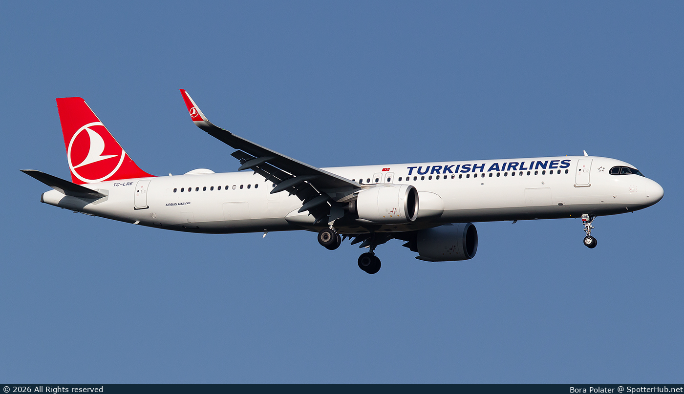Photo of TC-LRE - Airbus A321-271NX operated by Turkish Airlines