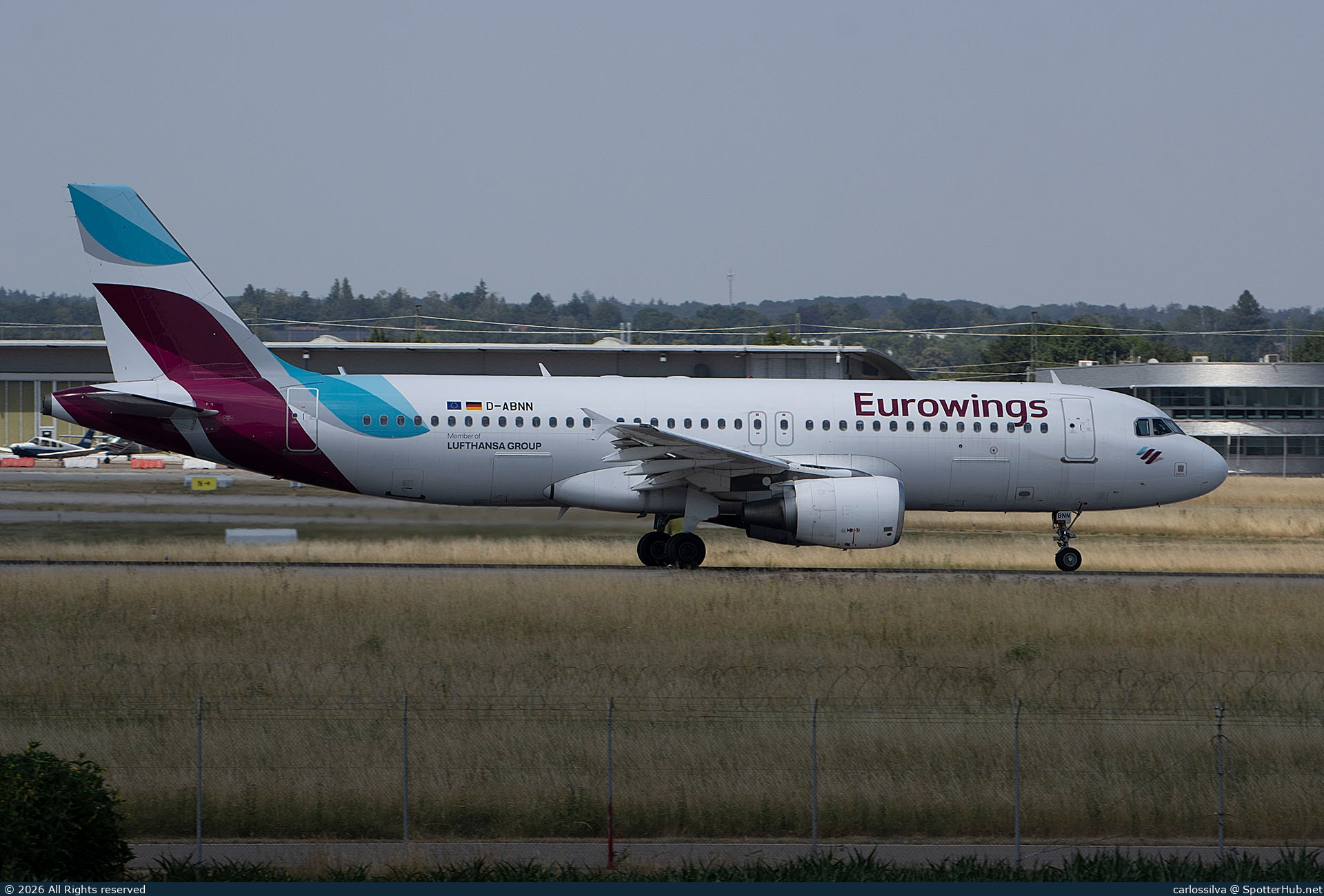 Photo of D-ABNN - Airbus A320-214 operated by Eurowings