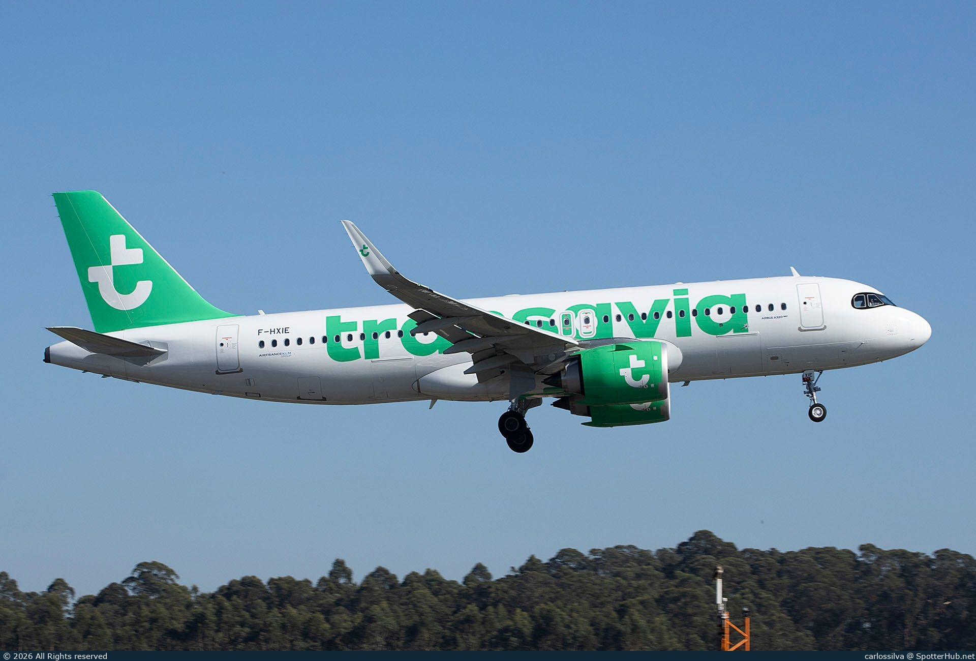 Photo of F-HXIE - Airbus A320-252N operated by Transavia France