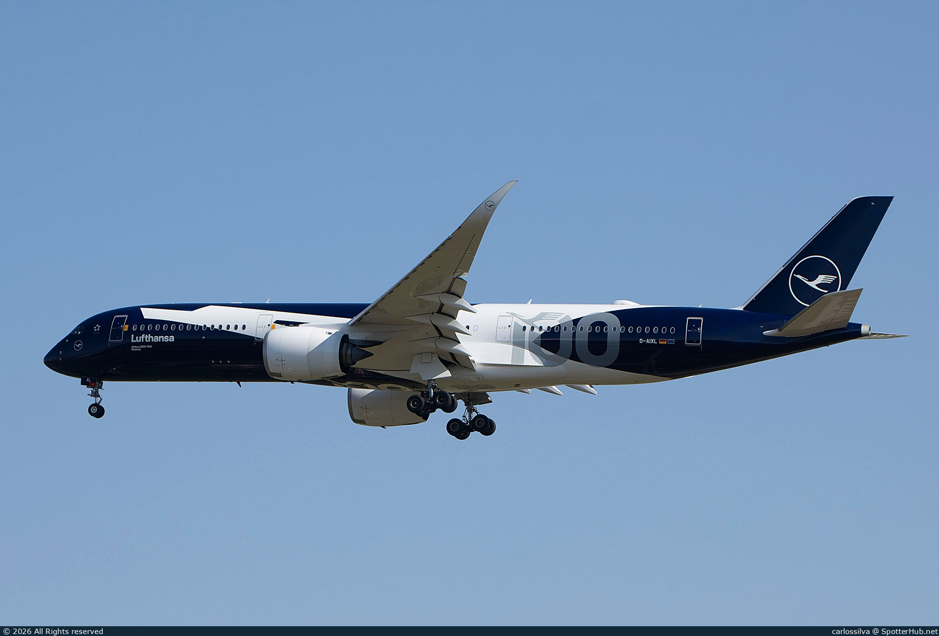 Photo of D-AIXL - Airbus A350-941 operated by Lufthansa