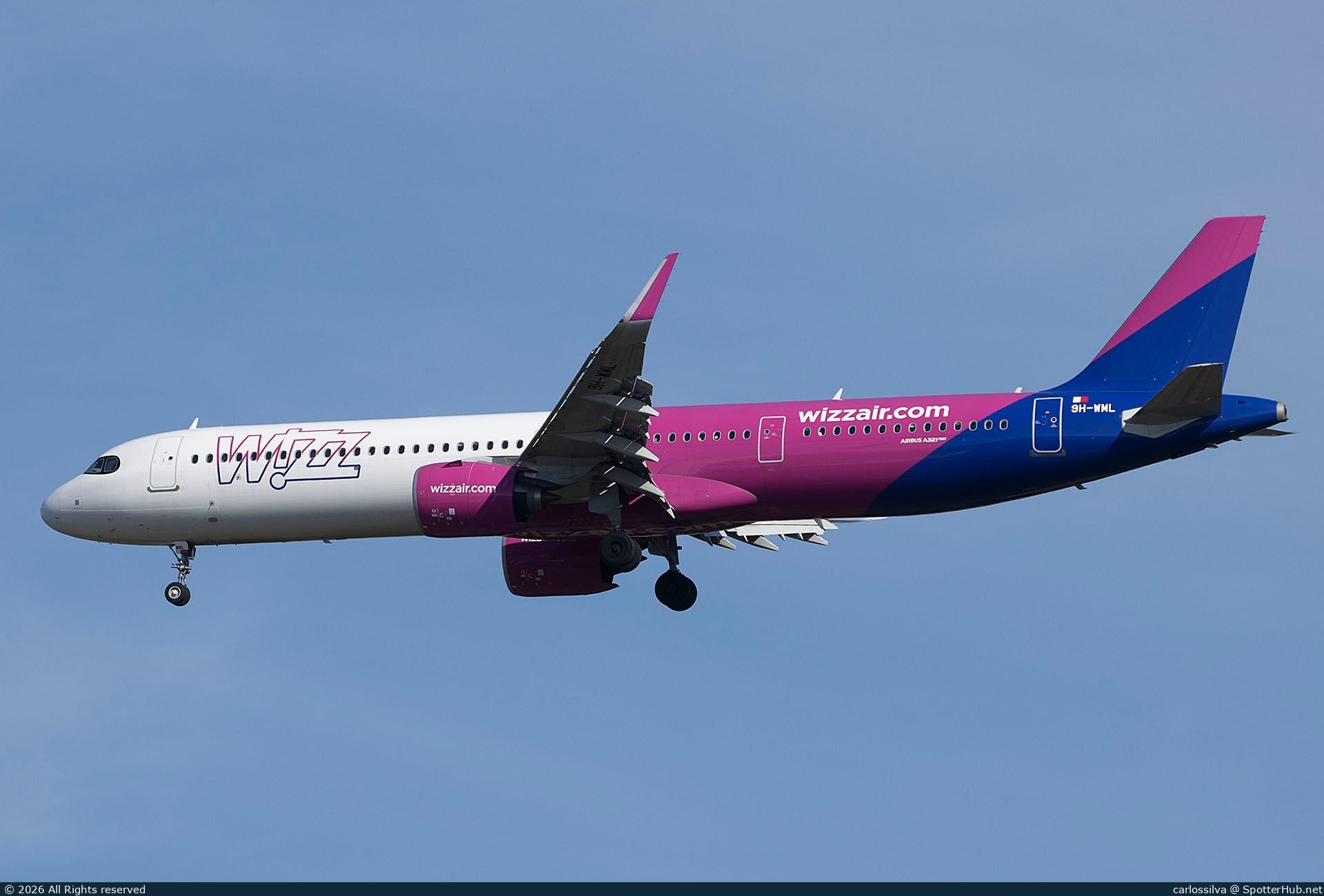 Photo of 9H-WML - Airbus A321-271NX operated by Wizz Air Malta