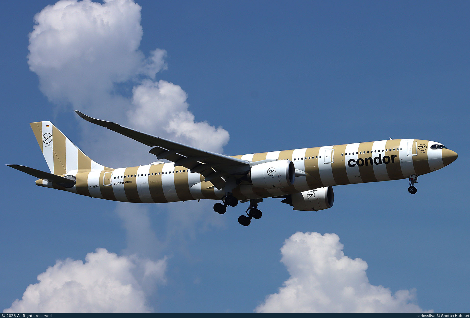 Photo of D-ANRH - Airbus A330-941 operated by Condor