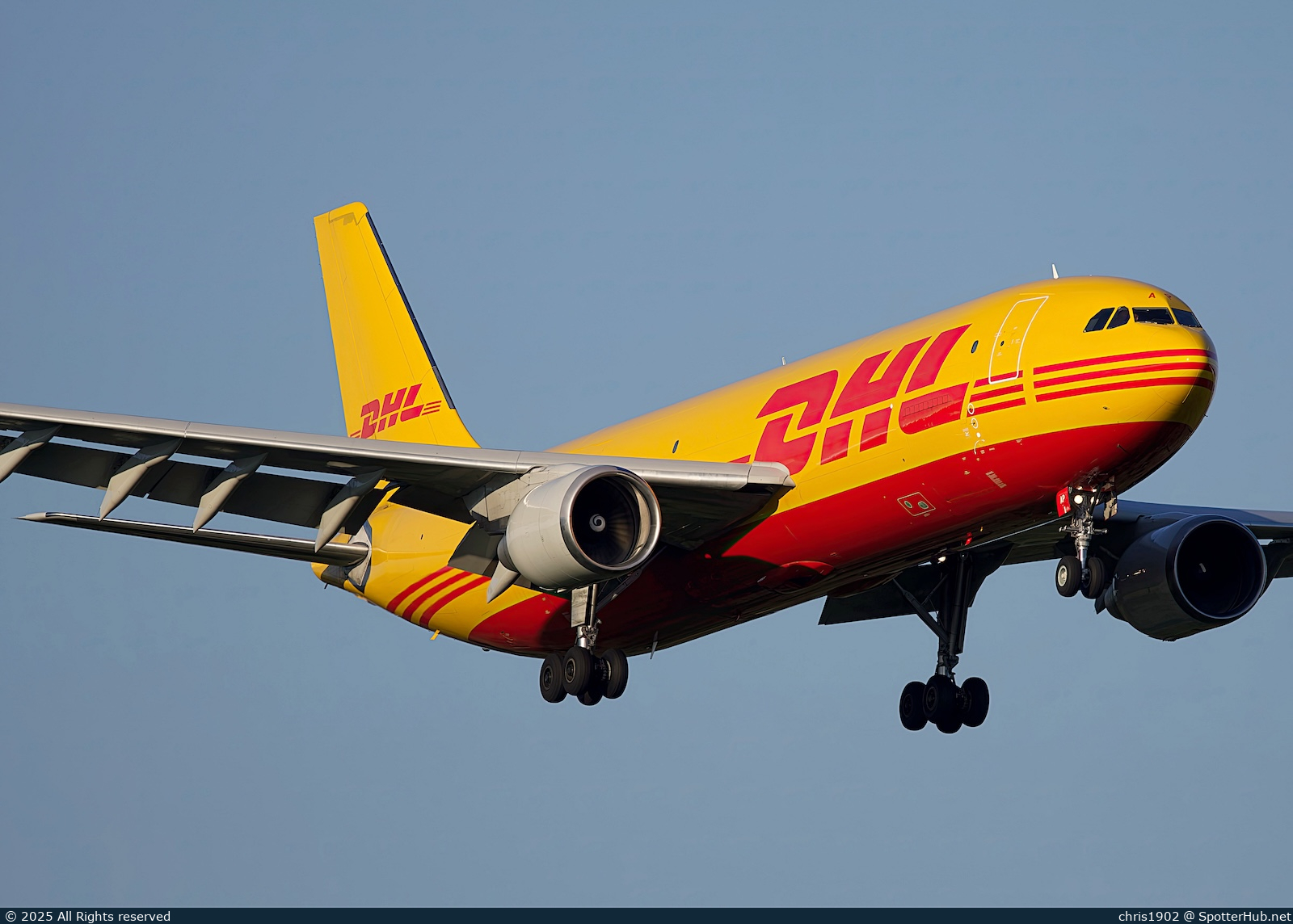 Photo of D-AEAP - Airbus A300B4-622R(F) operated by European Air Transport