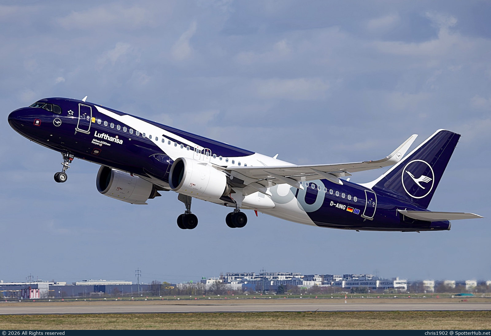 Photo of D-AING - Airbus A320-271N operated by Lufthansa