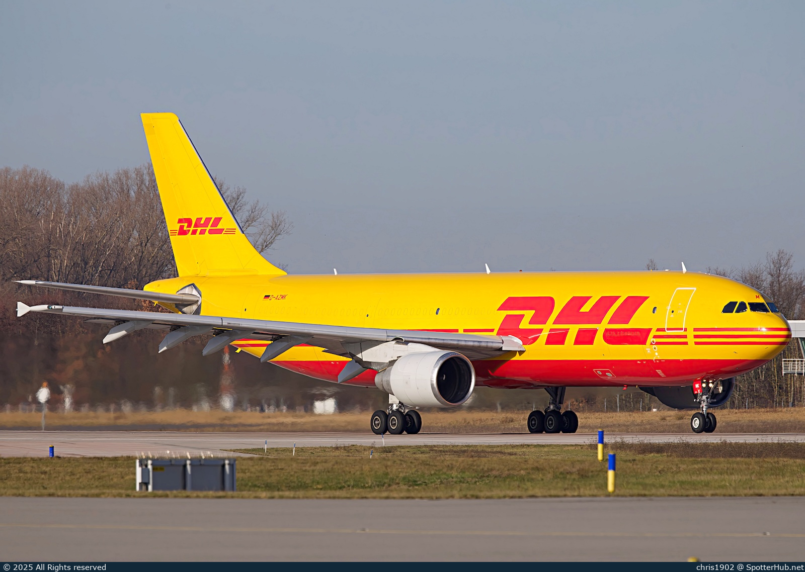 Photo of D-AZMK - Airbus A300B4-622R(F) operated by European Air Transport