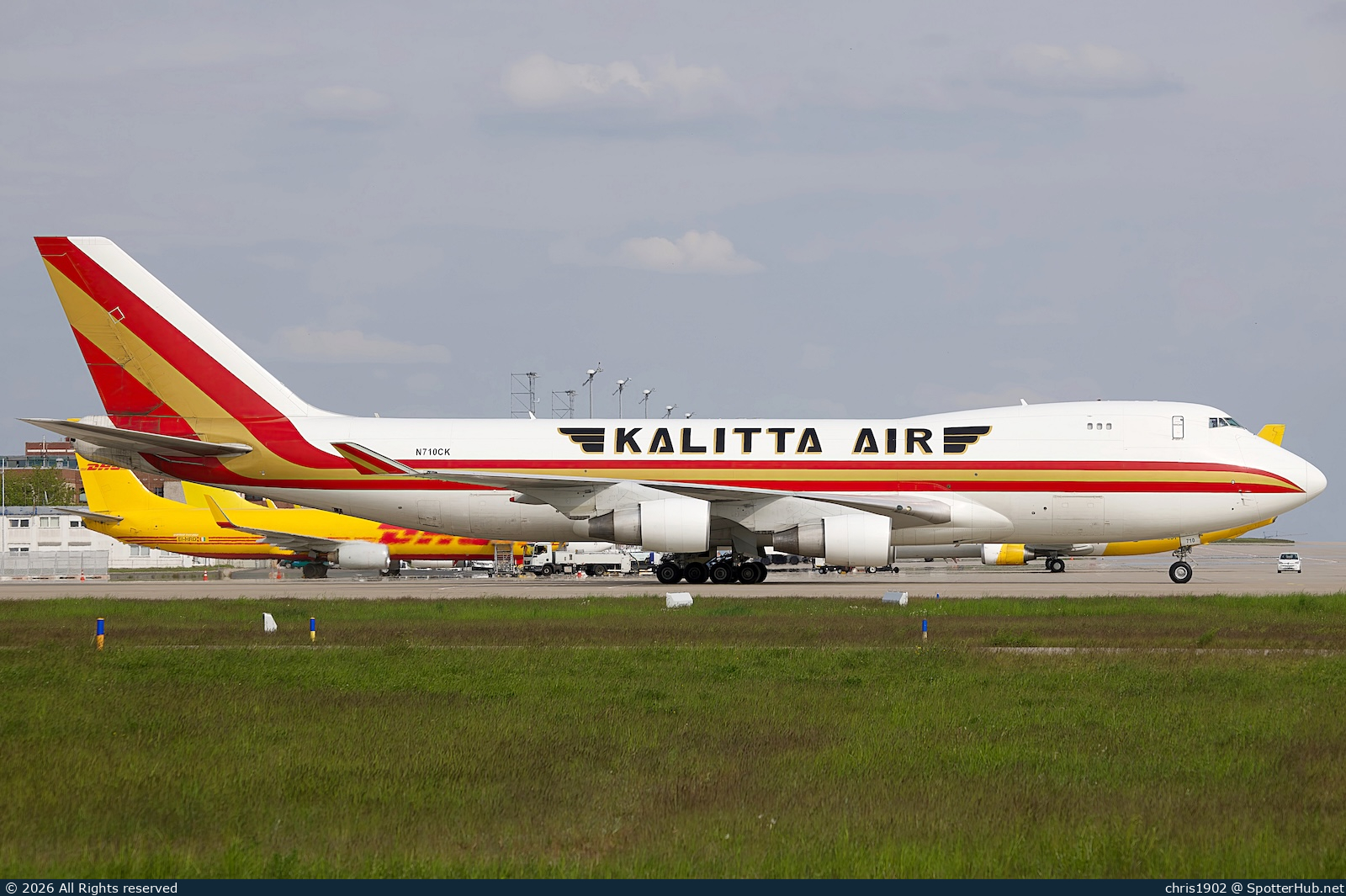 Photo of N710CK - Boeing 747-4B5F operated by Kalitta Air