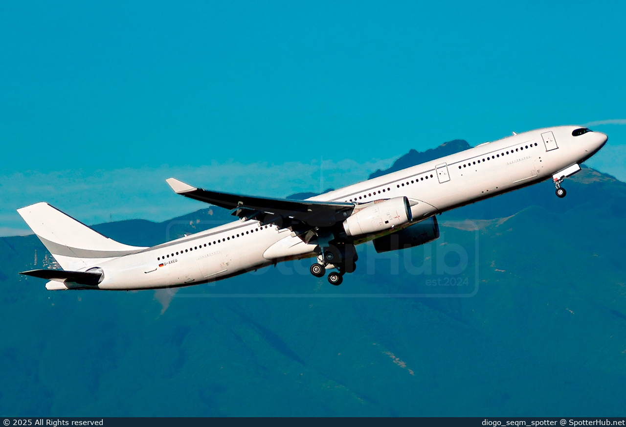 Photo of D-AXEO - Airbus A330-343 operated by K5 Aviation
