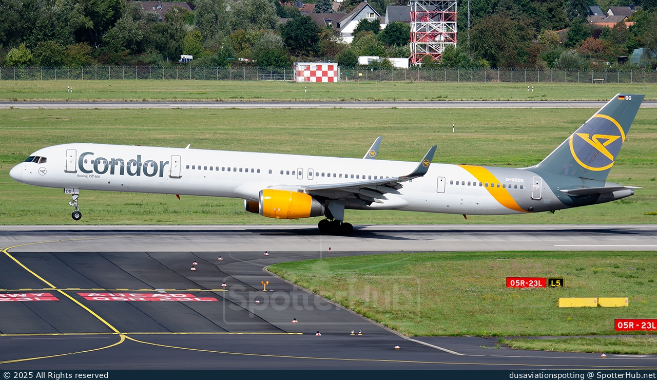 Photo of D-ABOG - Boeing 757-330 operated by Condor