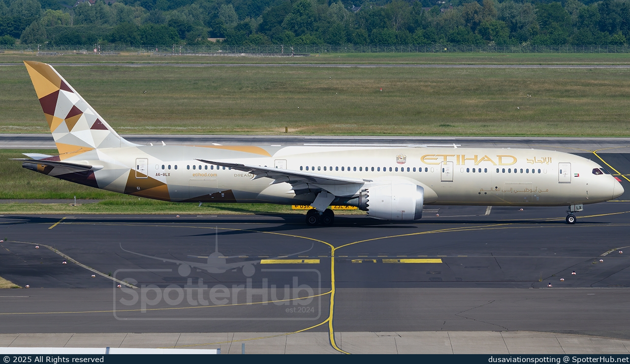 Photo of A6-BLX - Boeing 787-9 Dreamliner operated by Etihad Airways