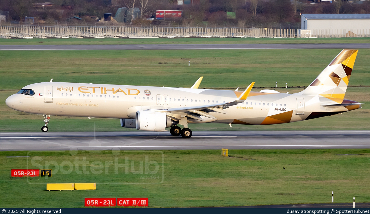 Photo of A6-LRC - Airbus A321-251NX operated by Etihad Airways