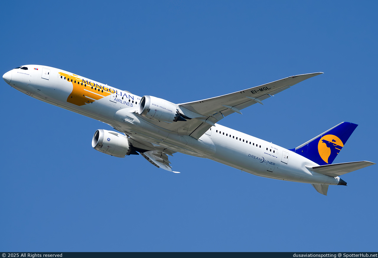 Photo of EI-MGL - Boeing 787-9 Dreamliner operated by MIAT Mongolian Airlines