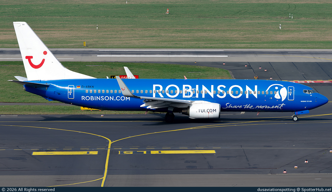Photo of D-ABKN - Boeing 737-86J operated by TUIfly