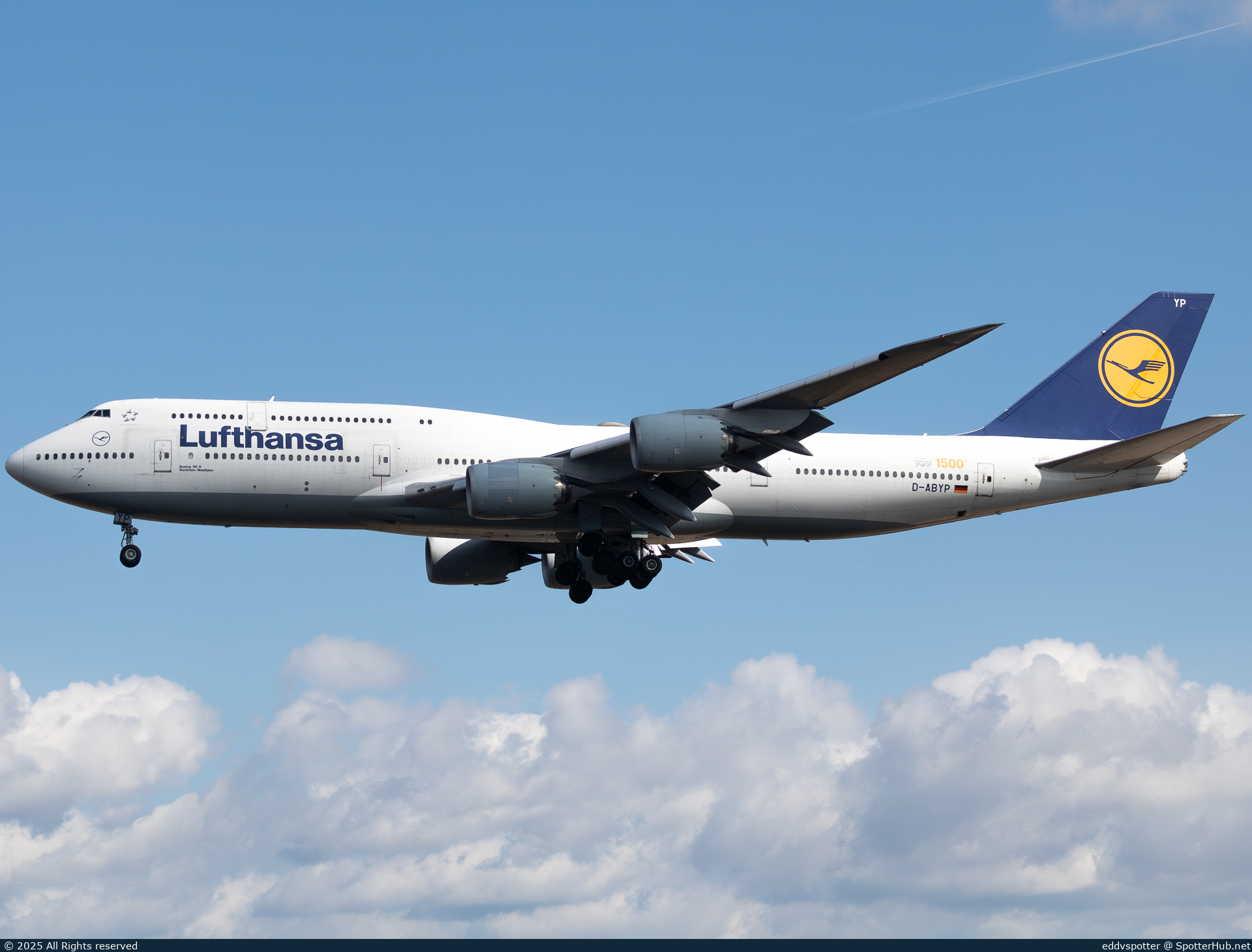 Photo of D-ABYP - Boeing 747-830 operated by Lufthansa