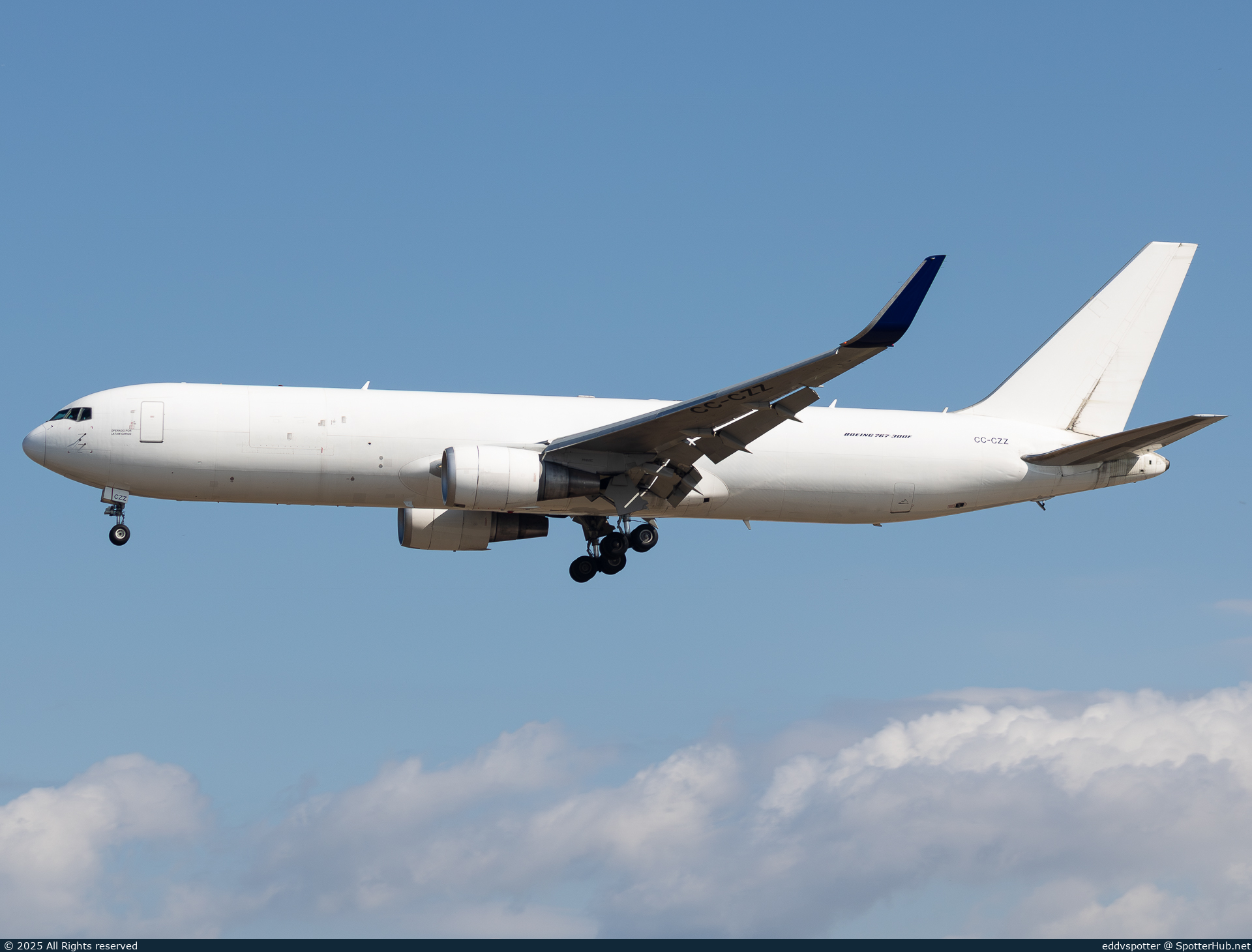 Photo of CC-CZZ - Boeing 767-316F operated by LATAM Cargo