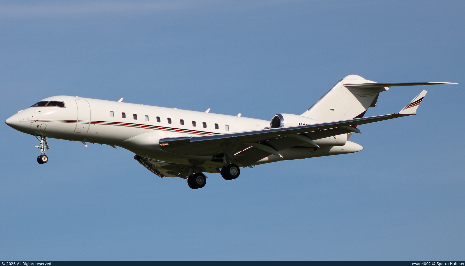 Photo of N115QS - Bombardier Global 5000 operated by NetJets