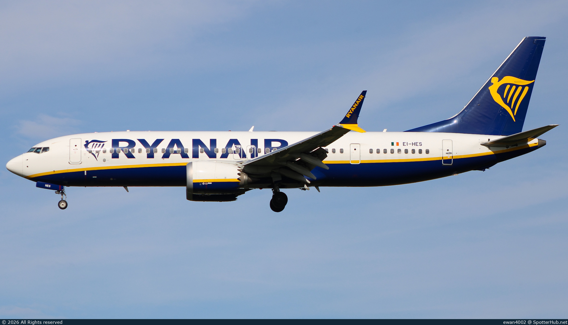 Photo of EI-HES - Boeing 737 MAX 8-200 operated by Ryanair