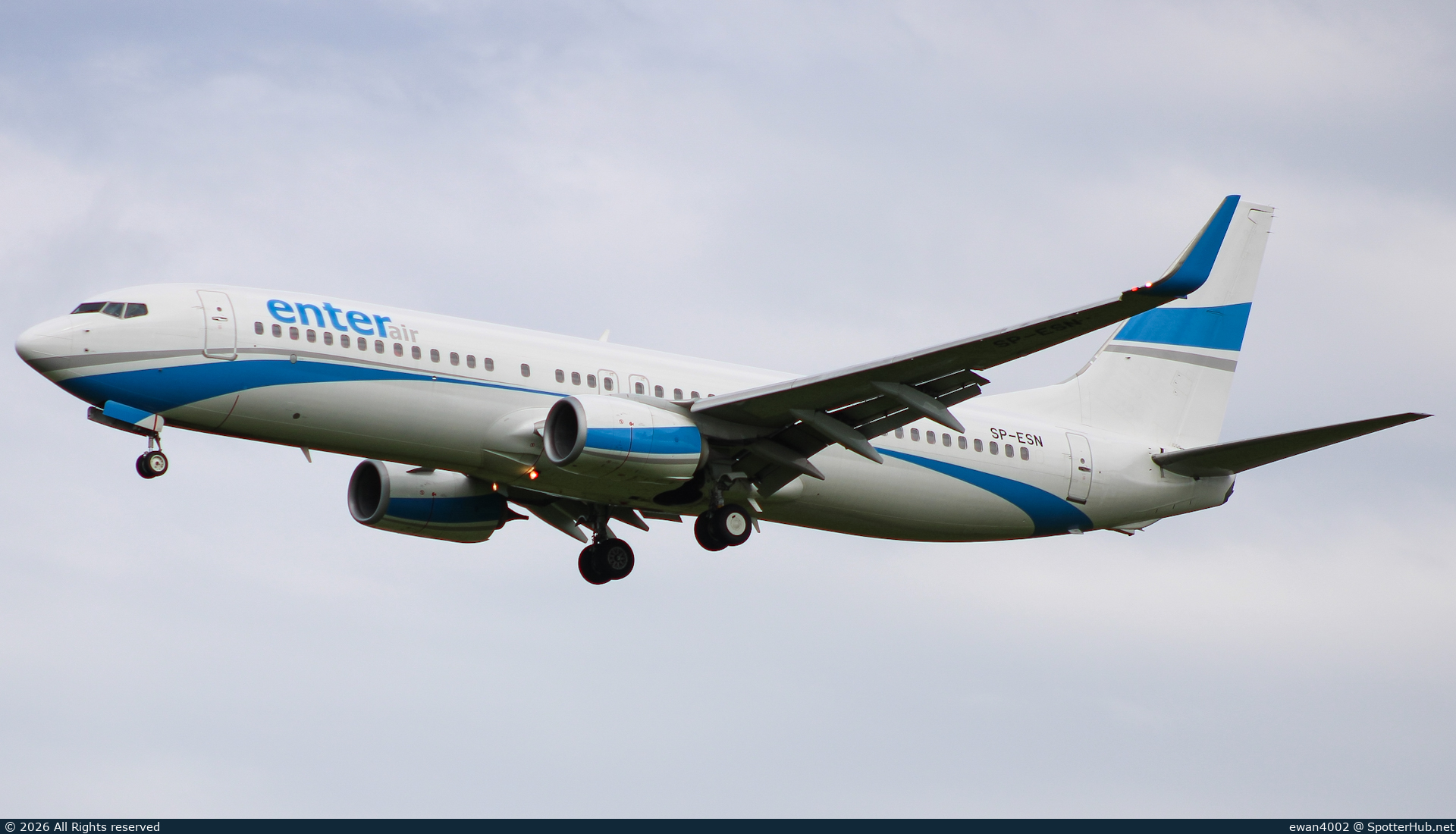 Photo of SP-ESN - Boeing 737-85R operated by Enter Air
