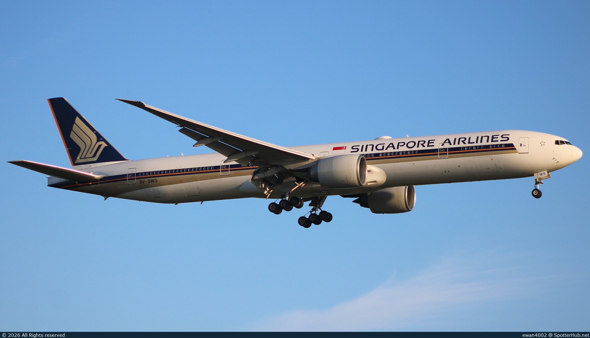 Photo of 9V-SWS - Boeing 777-312(ER) operated by Singapore Airlines