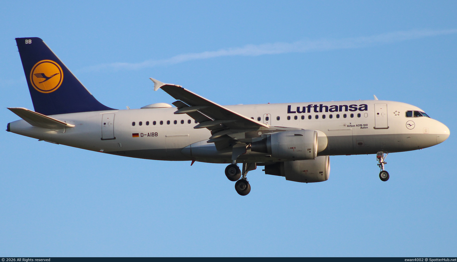Photo of D-AIBB - Airbus A319-112 operated by Lufthansa