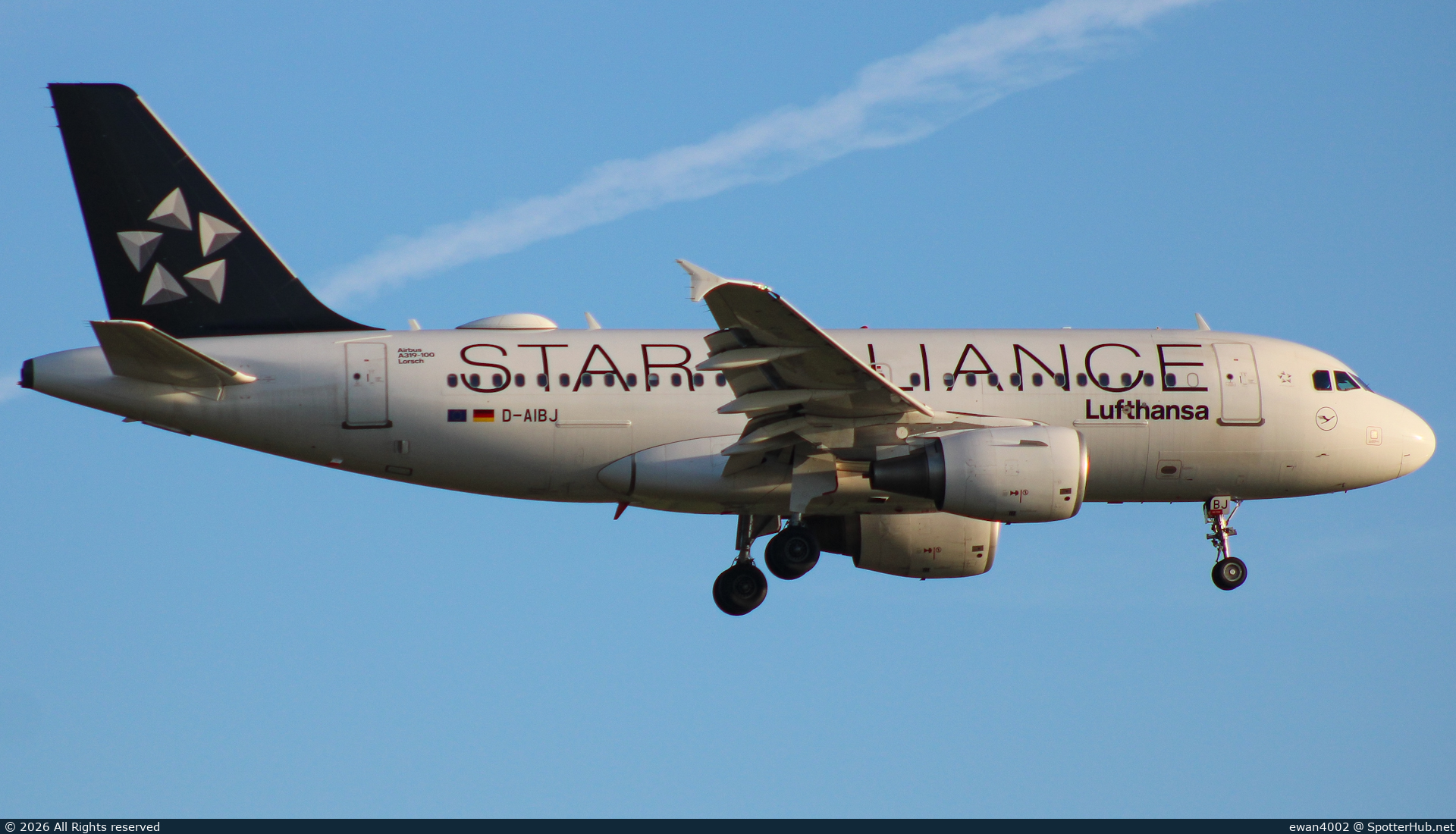 Photo of D-AIBJ - Airbus A319-112 operated by Lufthansa