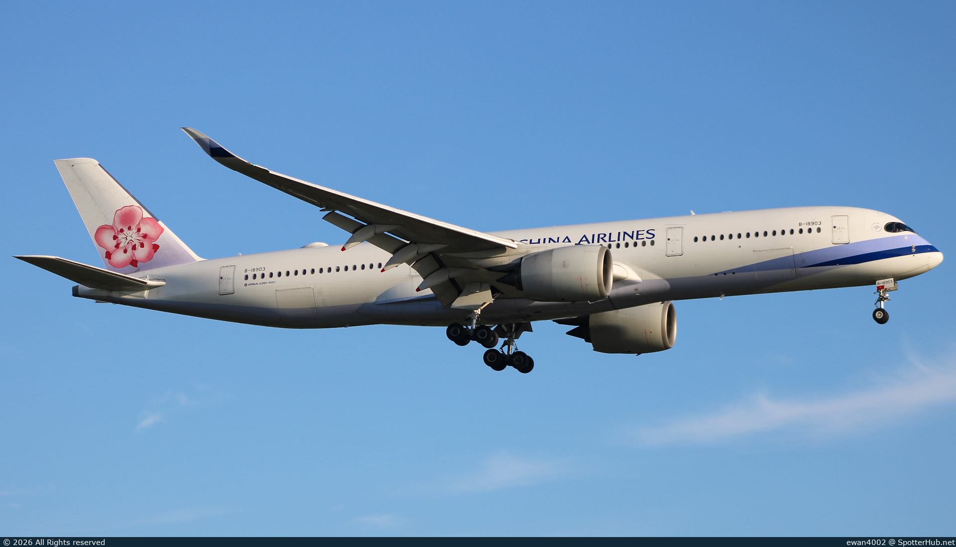 Photo of B-18903 - Airbus A350-941 operated by China Airlines