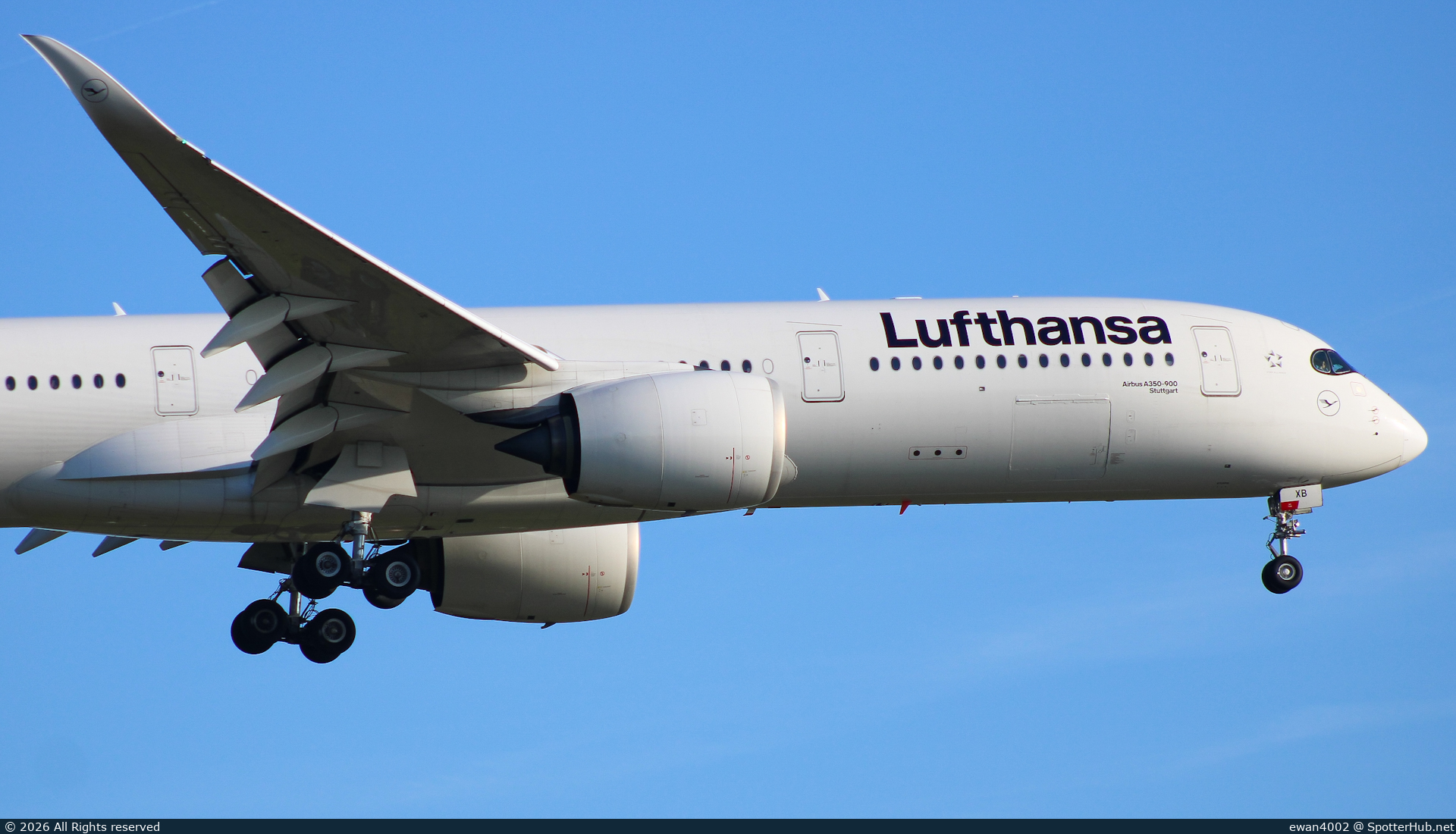 Photo of D-AIXB - Airbus A350-941 operated by Lufthansa