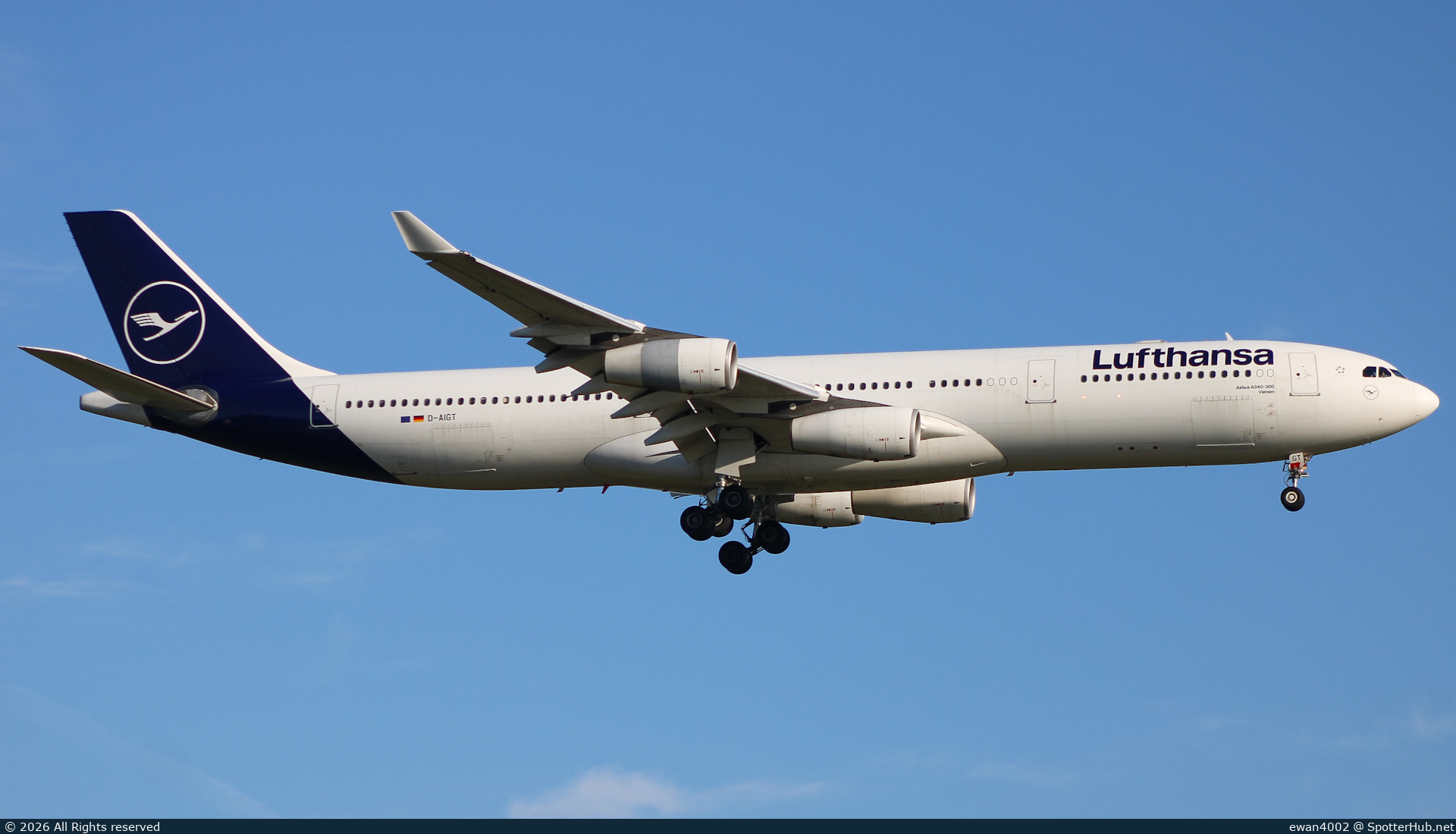Photo of D-AIGT - Airbus A340-313 operated by Lufthansa