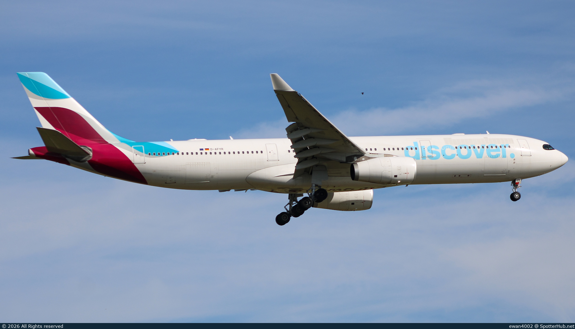 Photo of D-AFYR - Airbus A330-343 operated by Discover Airlines