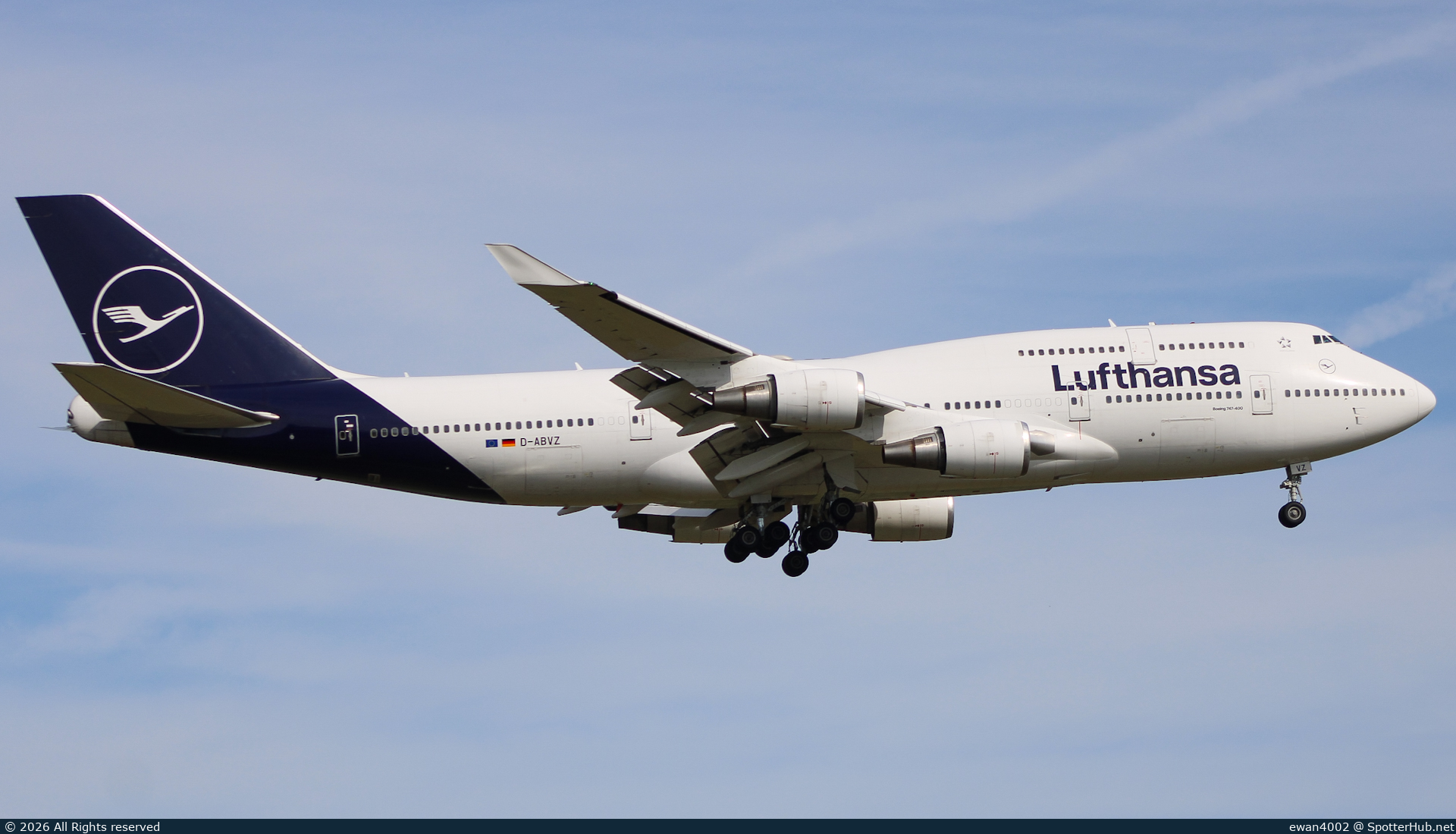 Photo of D-ABVZ - Boeing 747-430 operated by Lufthansa