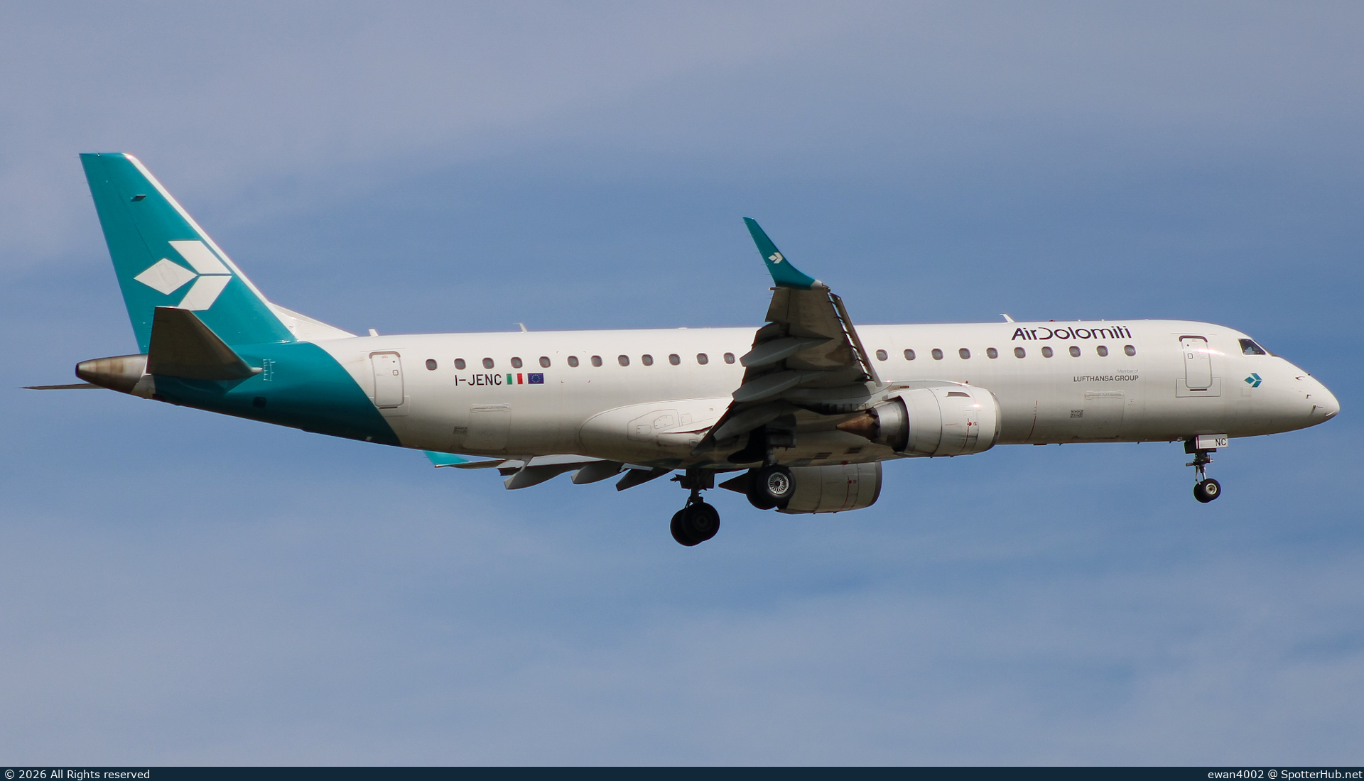Photo of I-JENC - Embraer ERJ-190LR operated by Air Dolomiti