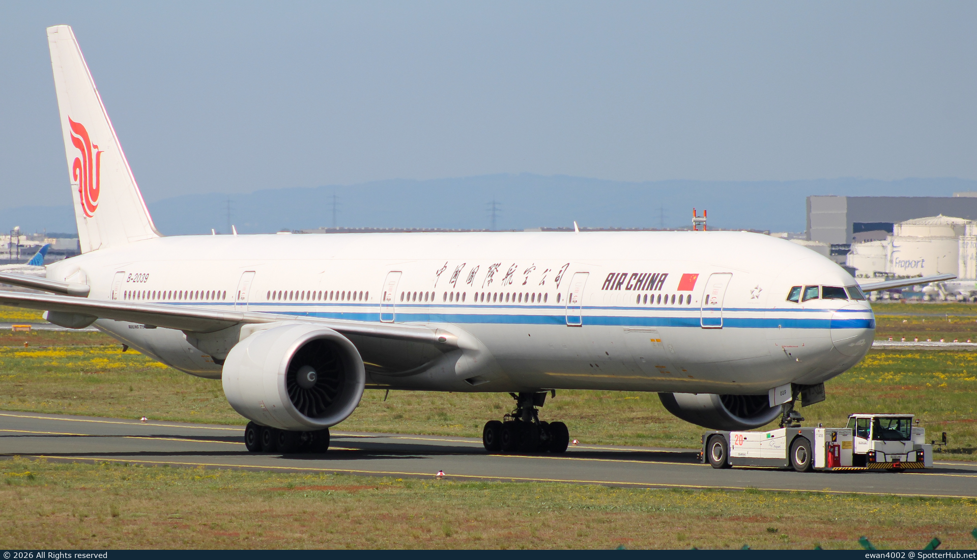 Photo of B-2039 - Boeing 777-39L(ER) operated by Air China
