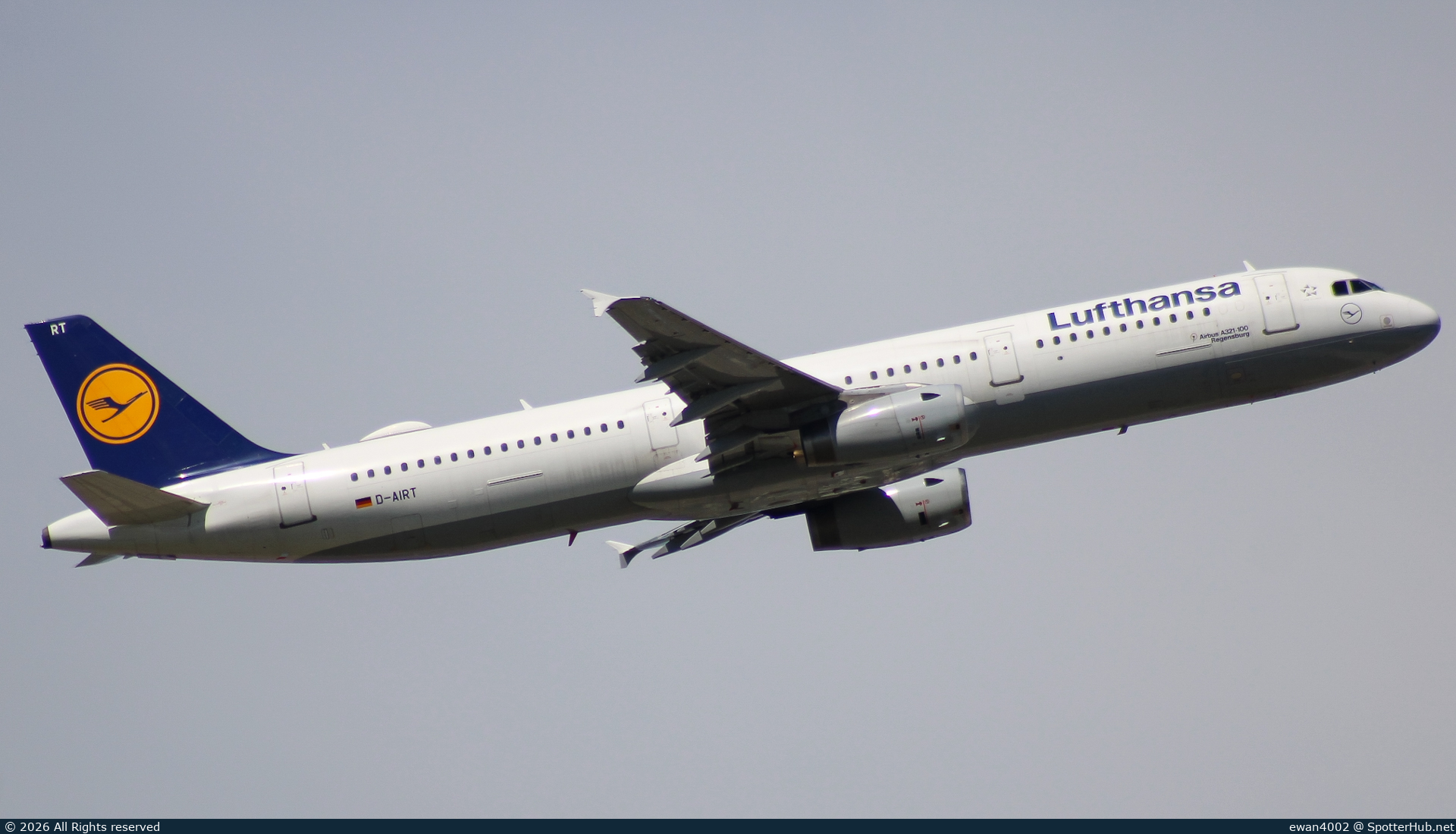 Photo of D-AIRT - Airbus A321-131 operated by Lufthansa