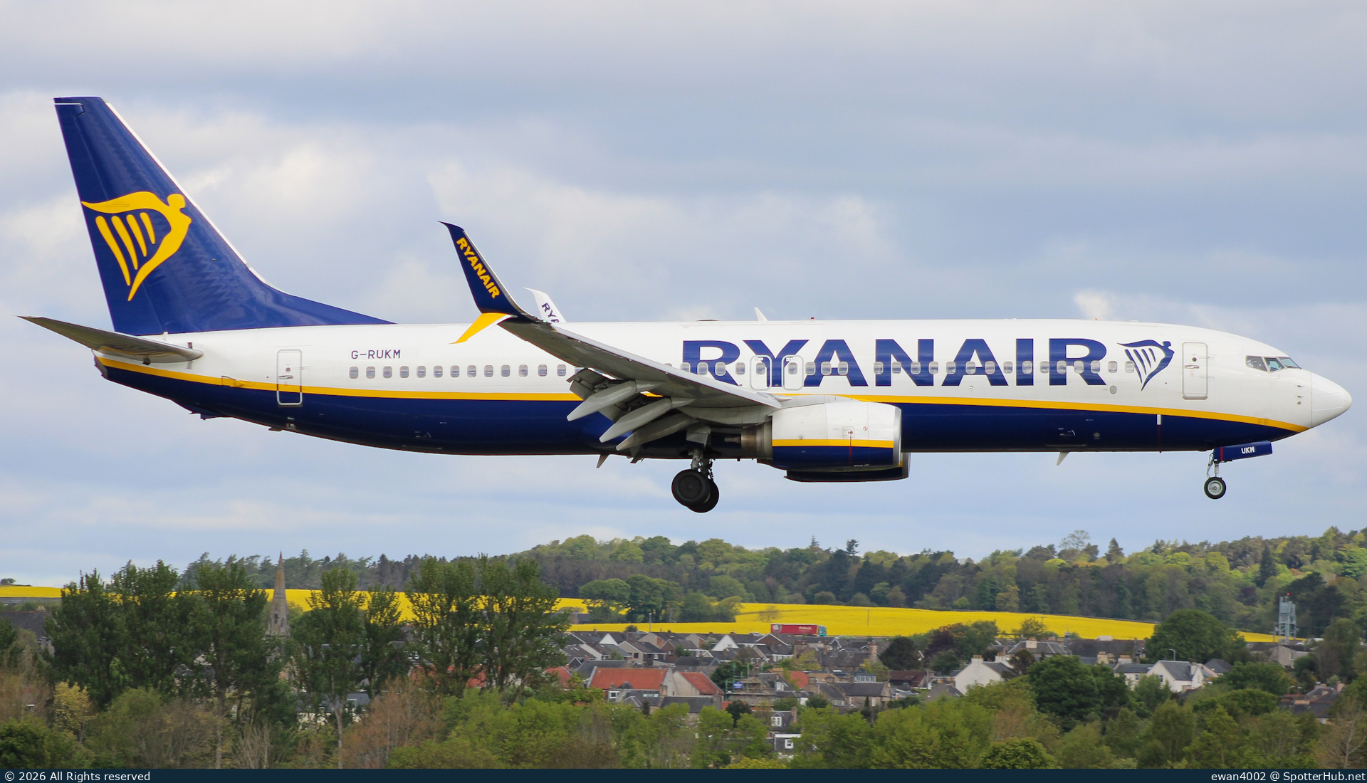 Photo of G-RUKM - Boeing 737-8AS operated by Ryanair UK