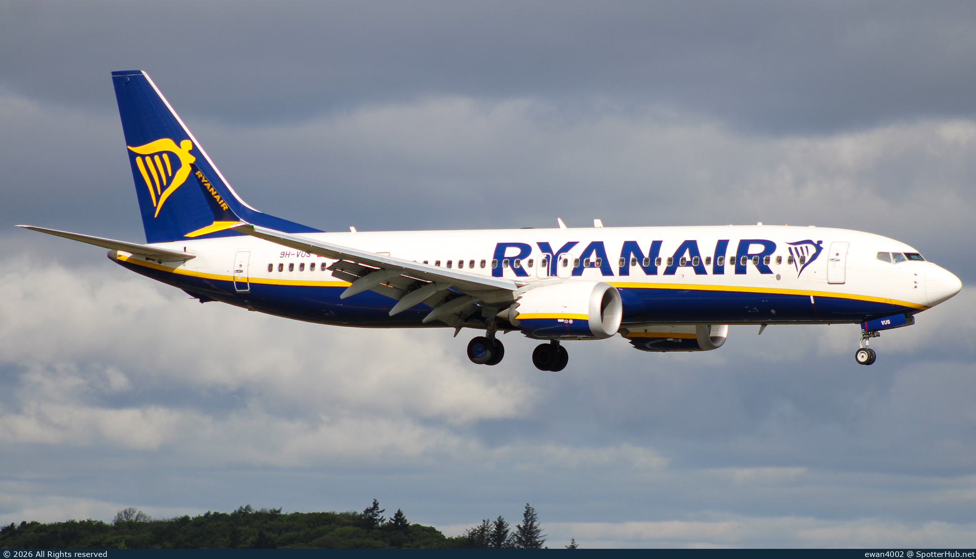 Photo of 9H-VUS - Boeing 737 MAX 8-200 operated by Ryanair (opb Malta Air)