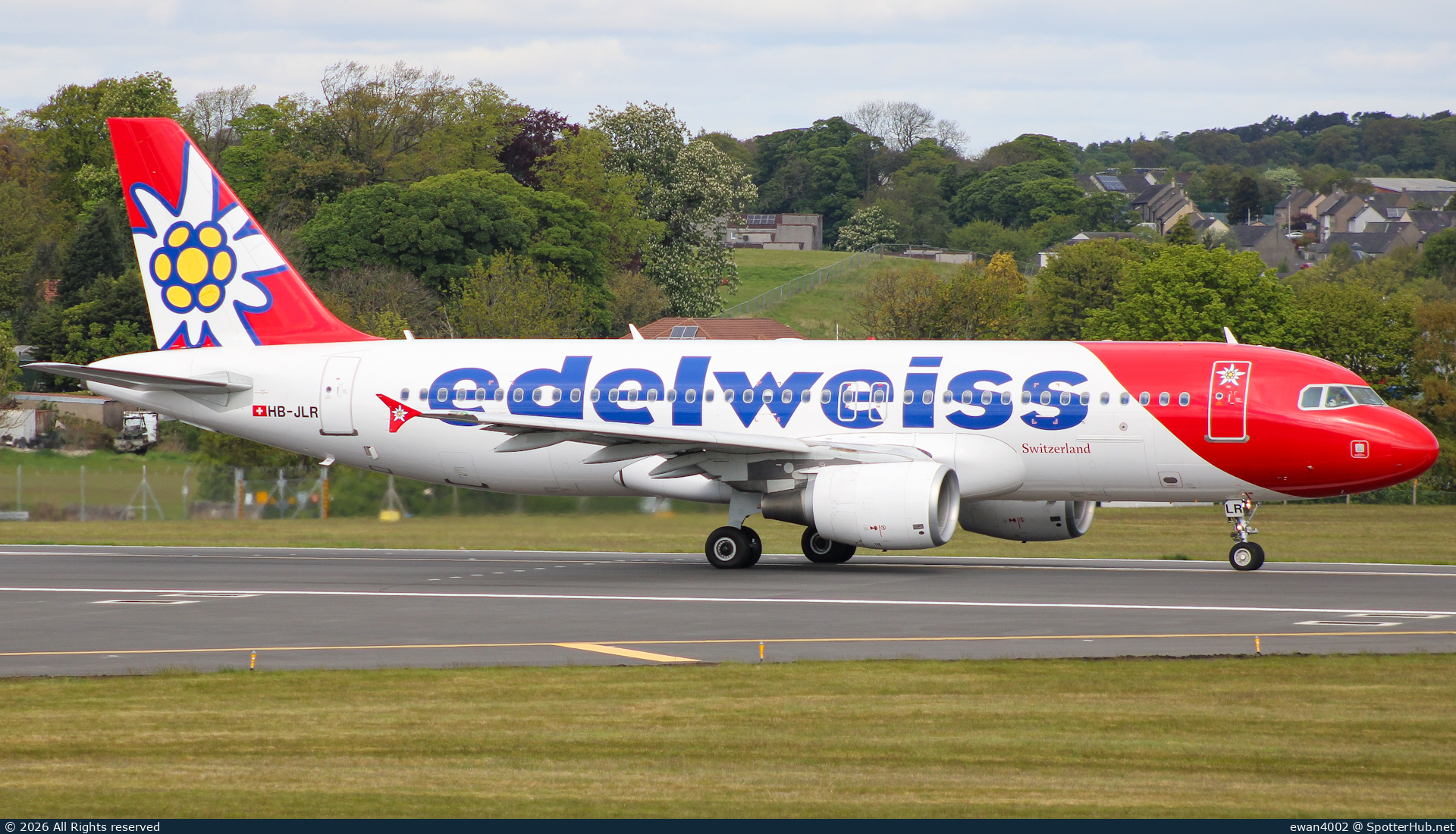 Photo of HB-JLR - Airbus A320-214 operated by Edelweiss Air