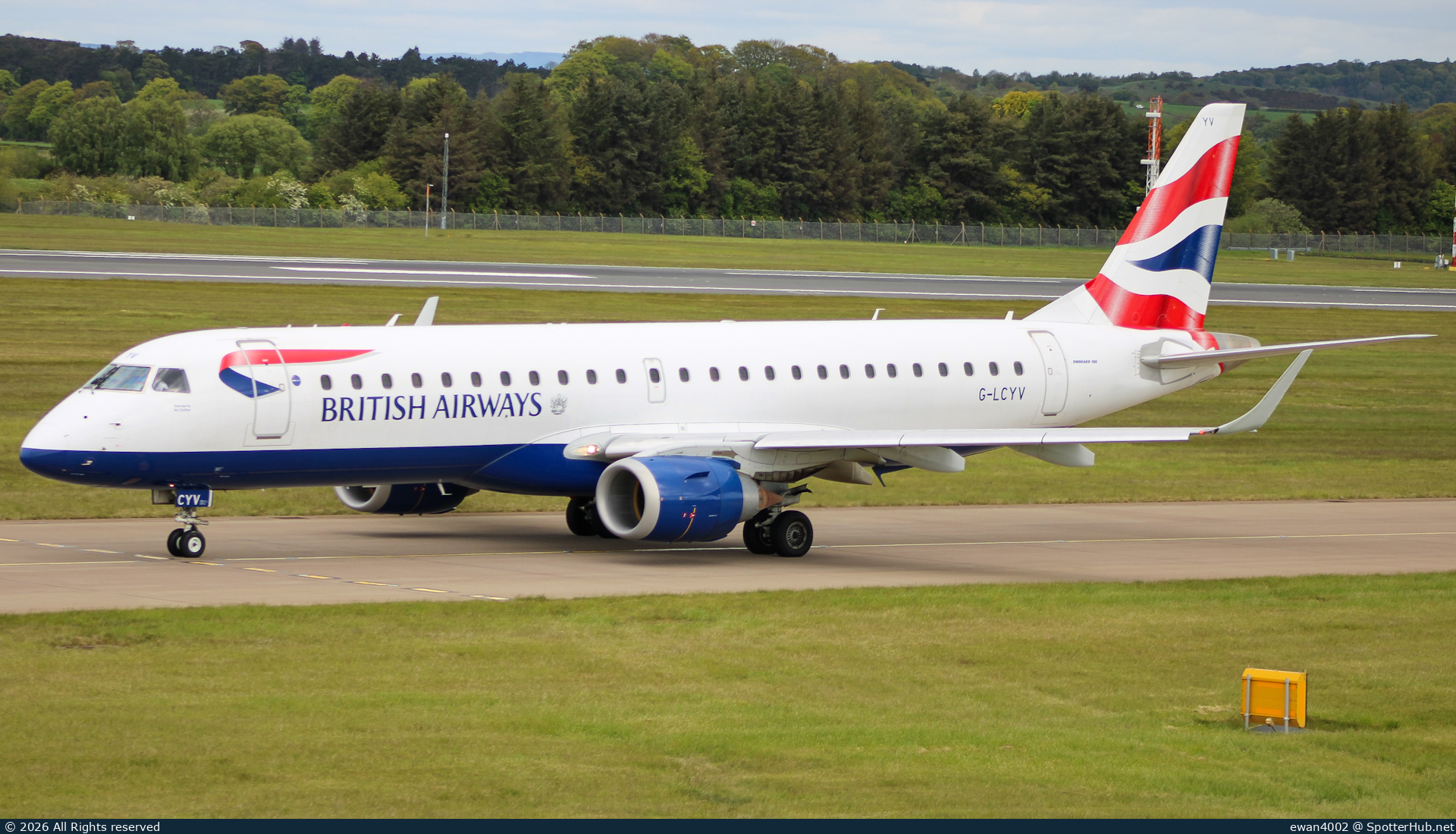 Photo of G-LCYV - Embraer ERJ-190LR operated by BA CityFlyer