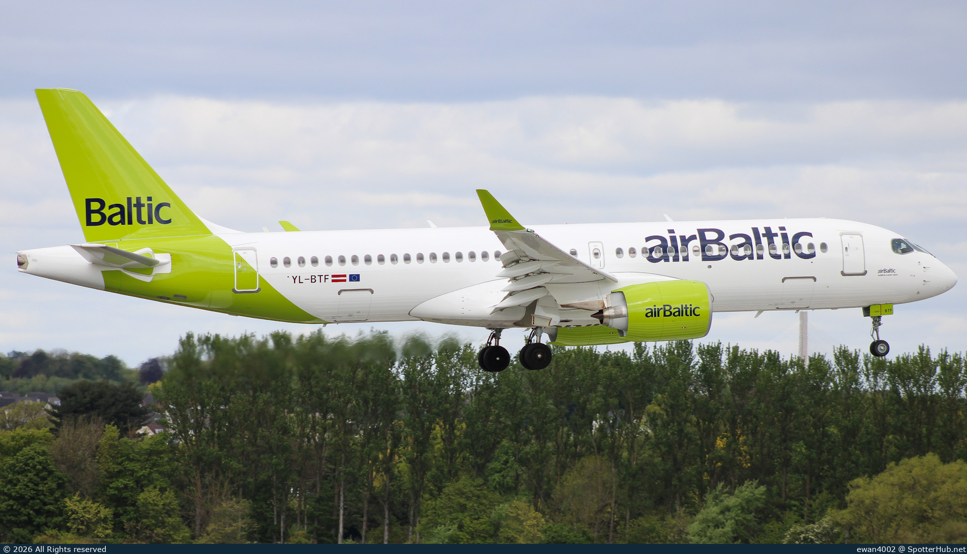 Photo of YL-BTF - Airbus A220-300 operated by airBaltic