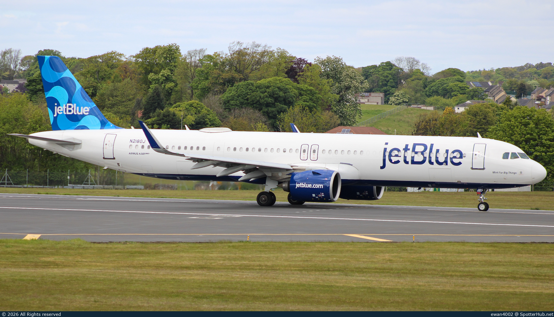 Photo of N2180J - Airbus A321-271NX operated by jetBlue Airways